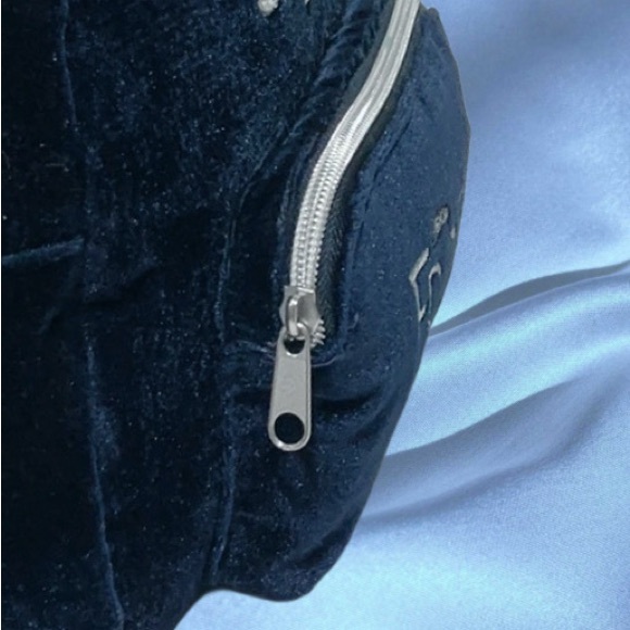 DISNEY Frozen the Musical Blue Velvet Mini Backpack - Picture 7 of 11